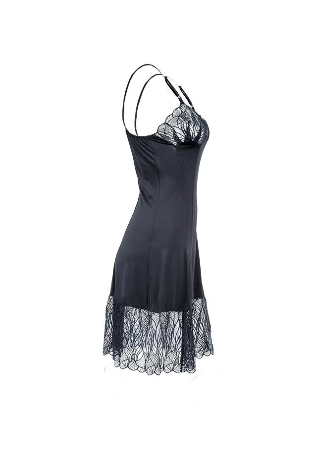 Karin lace dress by Chambres Sweden 